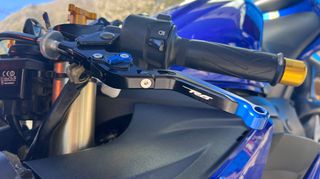 Yamaha YZF-R6 2005 R6-thumb-20
