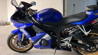 Yamaha YZF-R6 2005 R6-thumb-24