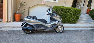 Piaggio X 10 2012-thumb-5