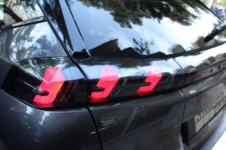 Peugeot 2008 2020 GT LINE BLUE HDI 130 HP AUTOMATIC EAT8 DIG DASHBOARD 360 CAM-thumb-49