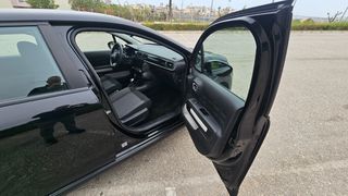 Citroen C3 2018 1.2 PURETECH FEEL 110-thumb-8