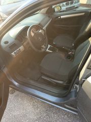 Opel Astra 2007-thumb-5