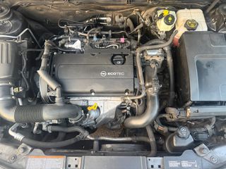 Opel Insignia 2011 TURBO 180HP + ** BOOK SERVICE **-thumb-23