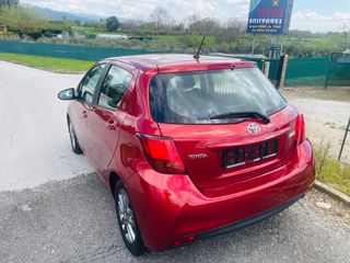 Toyota Yaris 2015 FULL EXTRA-thumb-6