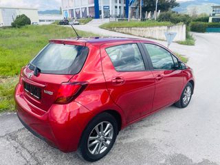 Toyota Yaris 2015 FULL EXTRA-thumb-12