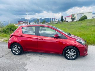Toyota Yaris 2015 FULL EXTRA-thumb-16