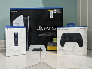 PS5 Slim Disc Edition 1TB + Extra DualSense + Charging Station | Σαν Καινούργιο | Με Εγγυήσεις