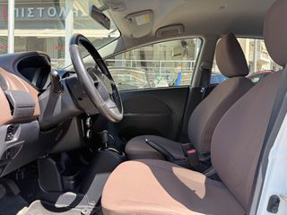 Citroen C-Zero 2012-thumb-6