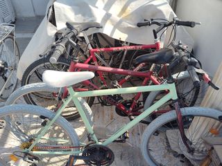 Πόλης Peugeot 1990