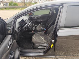 Opel Corsa 2016-thumb-7