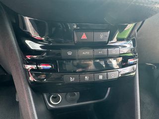 Peugeot 208 2019 1.2 PURETECH 82 ΑΡΙΣΤΟ!!!-thumb-37