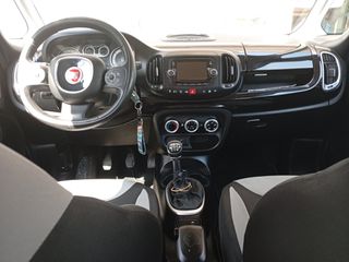 Fiat 500L 2012-thumb-8