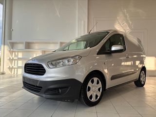 Ford Transit Courier 2016-thumb-7