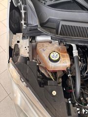 Ford Transit Courier 2016-thumb-36