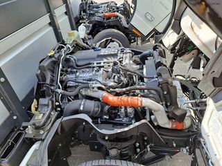 Mitsubishi Canter 2024-thumb-6