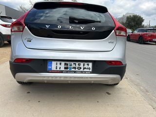 Volvo V40 Cross Country 2014-thumb-4