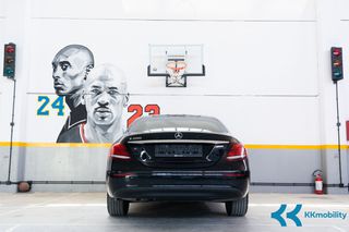 Mercedes-Benz E 200 2019-thumb-7