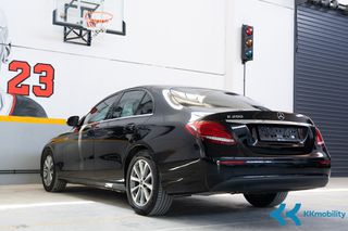 Mercedes-Benz E 200 2019-thumb-9