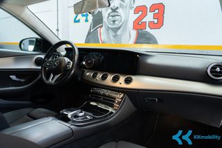 Mercedes-Benz E 200 2019-thumb-22