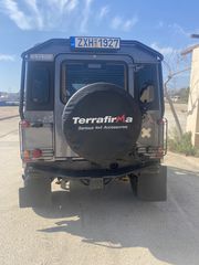 Land Rover Defender 2001 TD5 Tomb Raider Edition No85/250-thumb-9