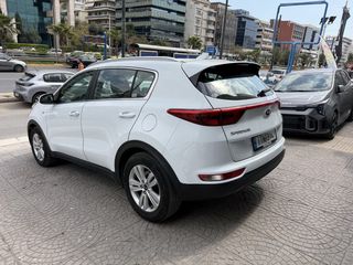 Kia Sportage 2017 DIESEL-thumb-5