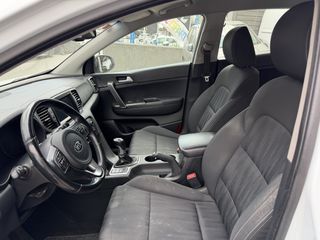 Kia Sportage 2017 DIESEL-thumb-16
