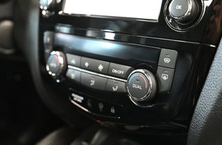 Nissan Qashqai 2020 TEKNA PANORAMA NAVI ΔΕΡΜΑ FULL EXTRA-thumb-27