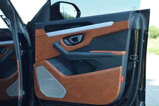 Lamborghini Urus 2019 KEΡΑΜΙΚΑ ΦΡΕΝΑ ΑKRAPOVIC B&O PAN/AMA HEAD/UP ΨΥΧ/NA ΘΕΡΜ/NA-thumb-50