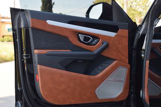 Lamborghini Urus 2019 KEΡΑΜΙΚΑ ΦΡΕΝΑ ΑKRAPOVIC B&O PAN/AMA HEAD/UP ΨΥΧ/NA ΘΕΡΜ/NA-thumb-37