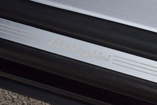Lamborghini Urus 2019 KEΡΑΜΙΚΑ ΦΡΕΝΑ ΑKRAPOVIC B&O PAN/AMA HEAD/UP ΨΥΧ/NA ΘΕΡΜ/NA-thumb-43