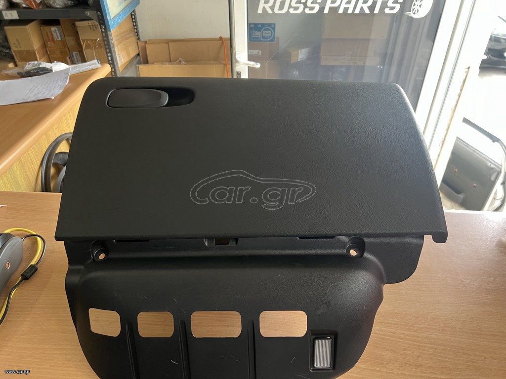 Volvo XC40/C40/EX40 ‘17-26 Ντουλαπάκι Συνοδηγού 31442706 / 31442718