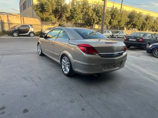 Opel Astra 2007 GTC 1.6 TWINPORT SPORT-TURBO CAMPRIO-thumb-13