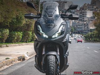 Honda ADV 350 2023 A-thumb-6