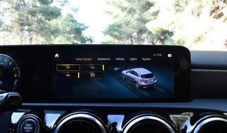 Mercedes-Benz A 250 2022 e-PLUG IN HYBRID-PROGRESSIVE-8 G DCT-thumb-29