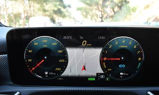 Mercedes-Benz A 250 2022 e-PLUG IN HYBRID-PROGRESSIVE-8 G DCT-thumb-34