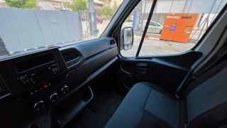 Renault Master 2022 chassis cab+Box-thumb-40