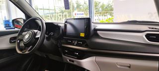 Suzuki Swift 2026 1.2 GLX HYBRID-thumb-6