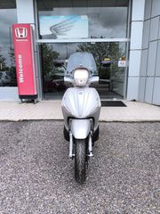 Piaggio Beverly 300i 2020 BEVERLY 300S ABS/ASR