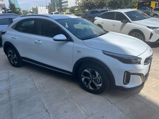 Kia XCeed 2026 PREMIUM-thumb-1