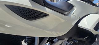 CAN-AM Spyder RT 2012-thumb-8