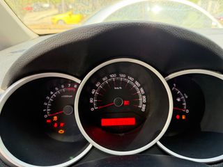 Kia Venga 2011 PANORAMIC εγγύηση αντιπροσωπια-thumb-11