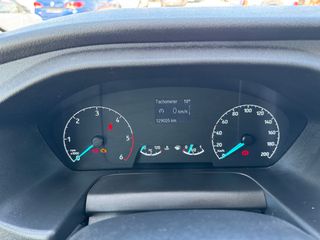 Ford Transit 2020 L2-thumb-11