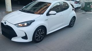 Toyota Yaris 2021 ACTIVE PLUS  NAVI CAMERA FULL EXTRA  ΕΛΛΗΝΙΚΟ!!!