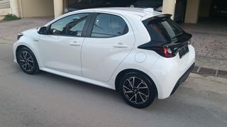 Toyota Yaris 2021 ACTIVE PLUS  NAVI CAMERA FULL EXTRA  ΕΛΛΗΝΙΚΟ!!!-thumb-4