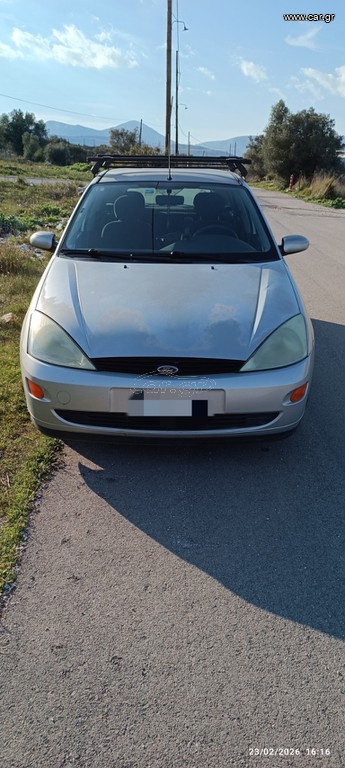 Ford Focus 2000