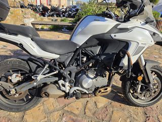 Benelli TRK 502 2018-thumb-1