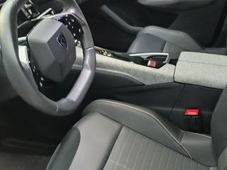 Peugeot 3008 2024 ALLURE-thumb-31