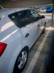 Kia Ceed / cee'd 2008-thumb-14