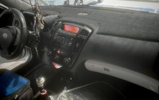 Kia Ceed / cee'd 2008-thumb-19