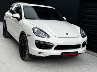 Porsche Cayenne 2010 S HYBRID-thumb-1